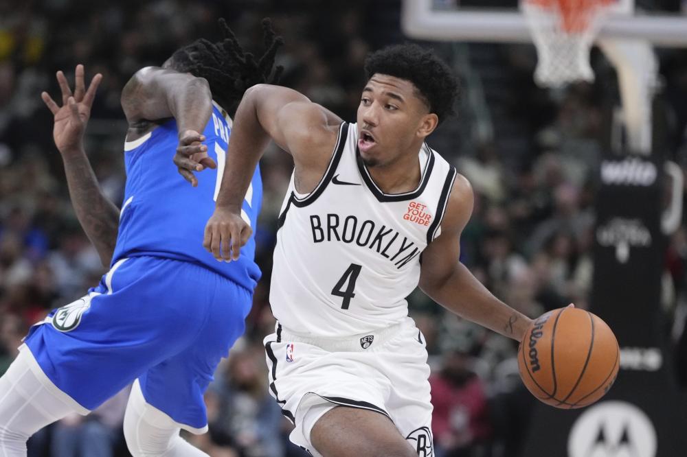 一位90后 一位90后